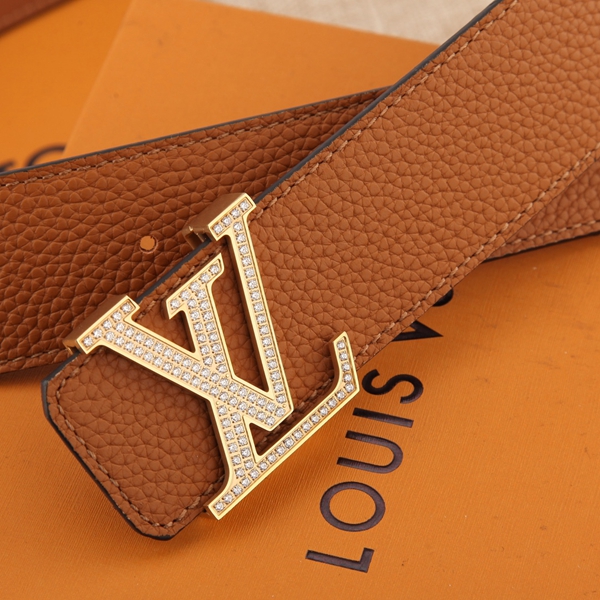 激安ルイヴィトンベルト背面デザイン